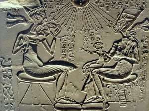 La enigmática y bella Nefertiti: Reina de Egipto 2 nefertiti