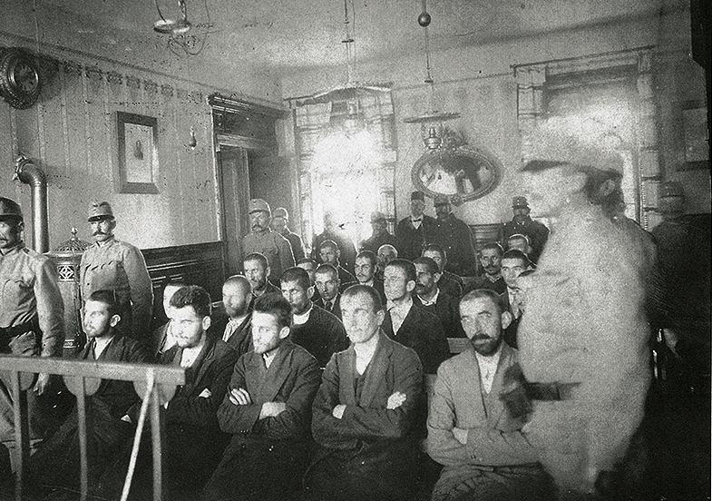 El asesinato de Francisco Fernando: el disparo que cambió el mundo 4 Gavrilo Princip y los conspiradores durante el juicio de Sarajevo de octubre de 1914